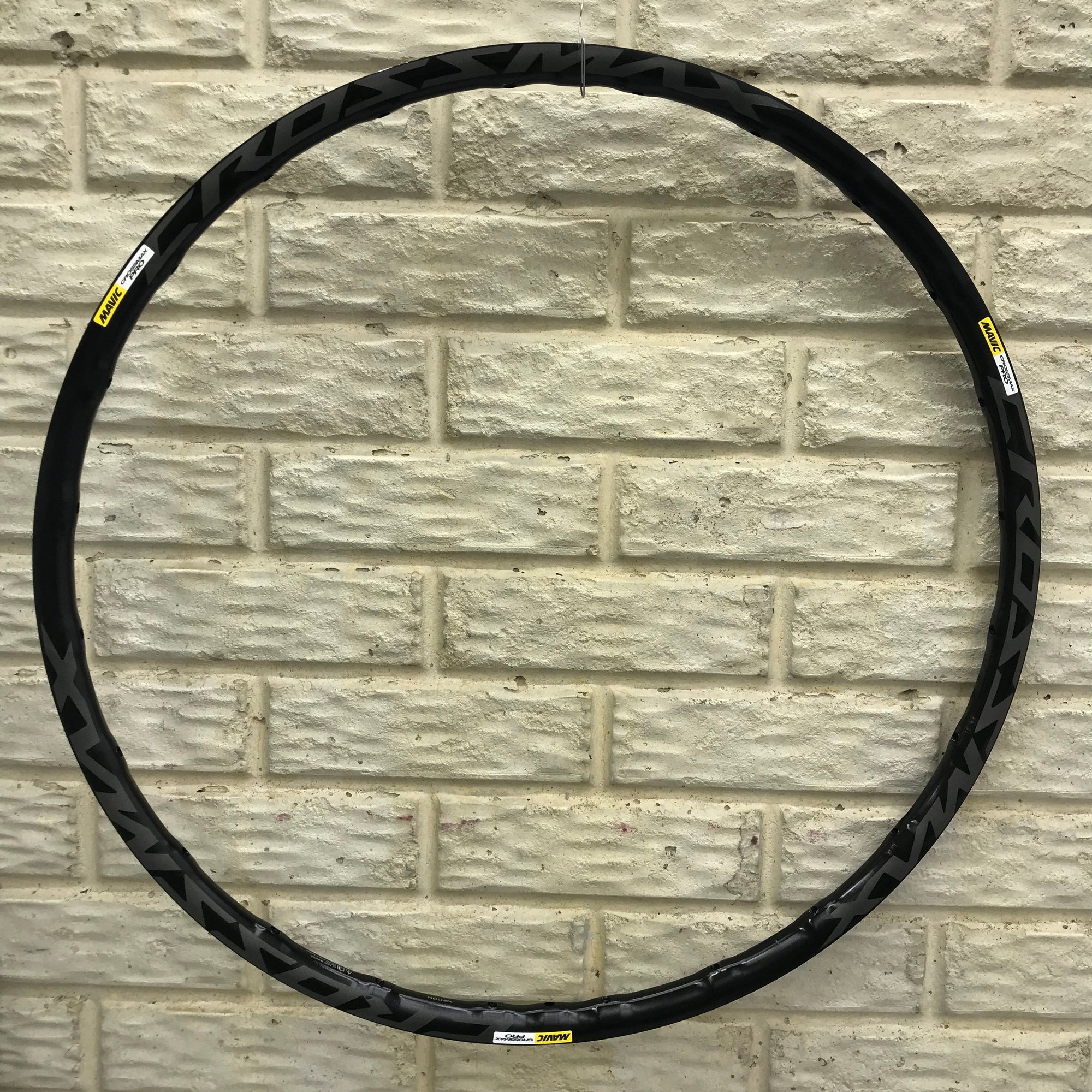 Mavic CROSSMAX Pro Front Rim 27.5" 22MM TSS 2017+ - V2316010
