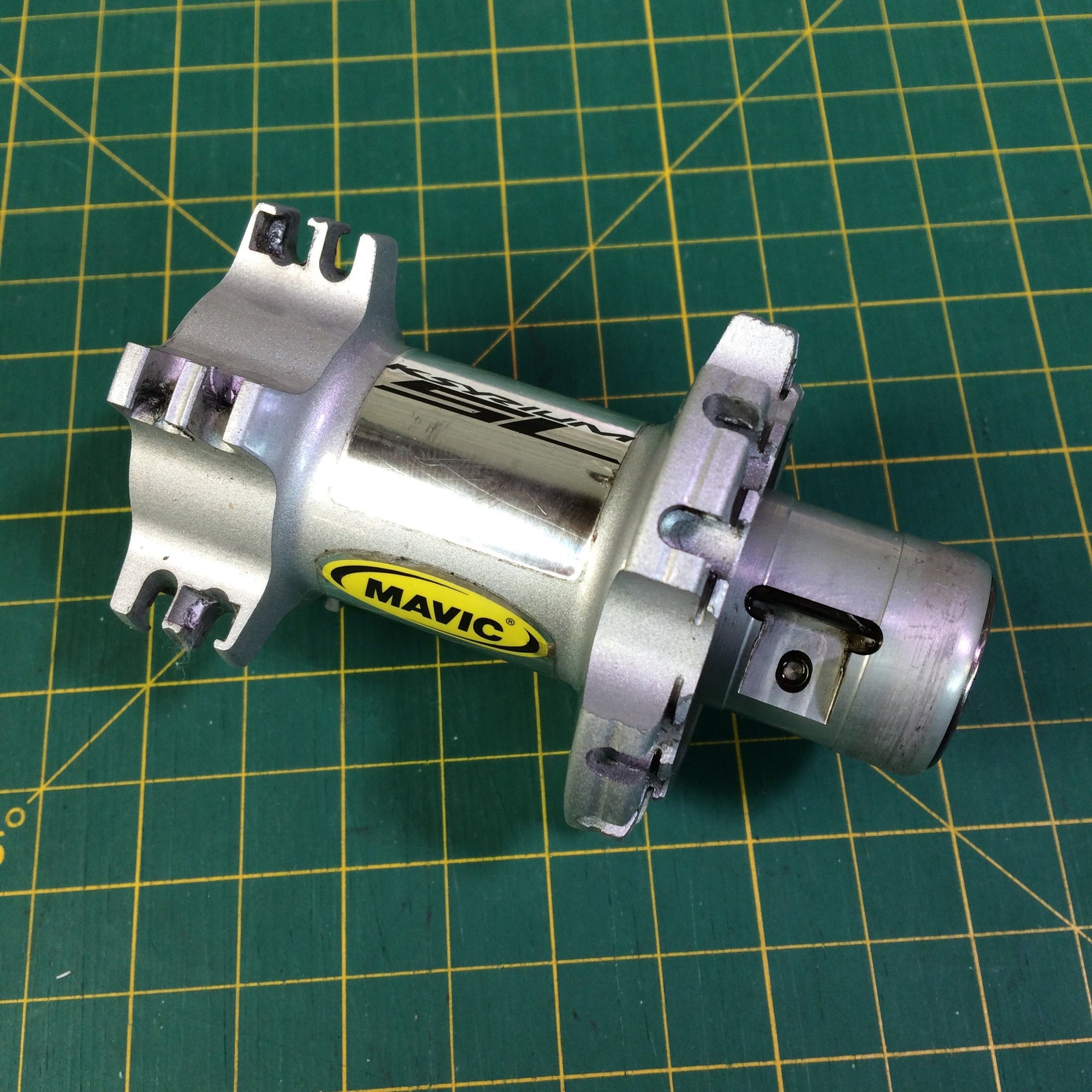 Ksyrium SL Rear Hub Shell (2004-2007) Used