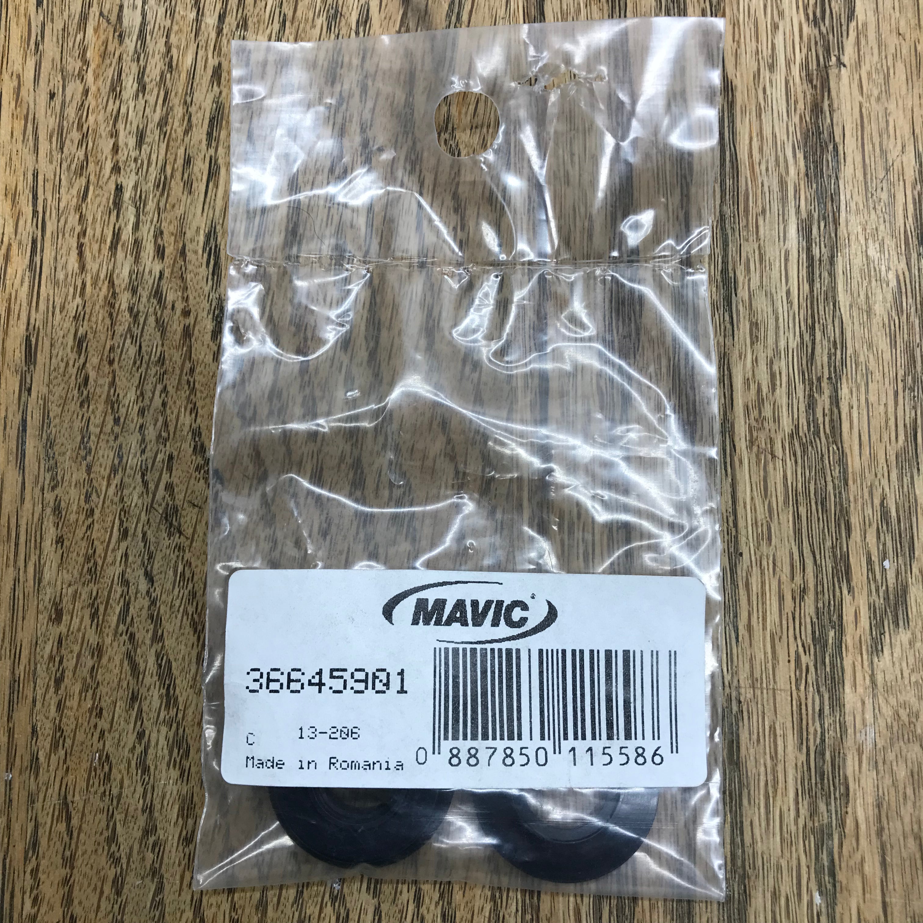 Mavic Adjusting Nut and Cap Cosmic Carbone Ultimate Front Hub