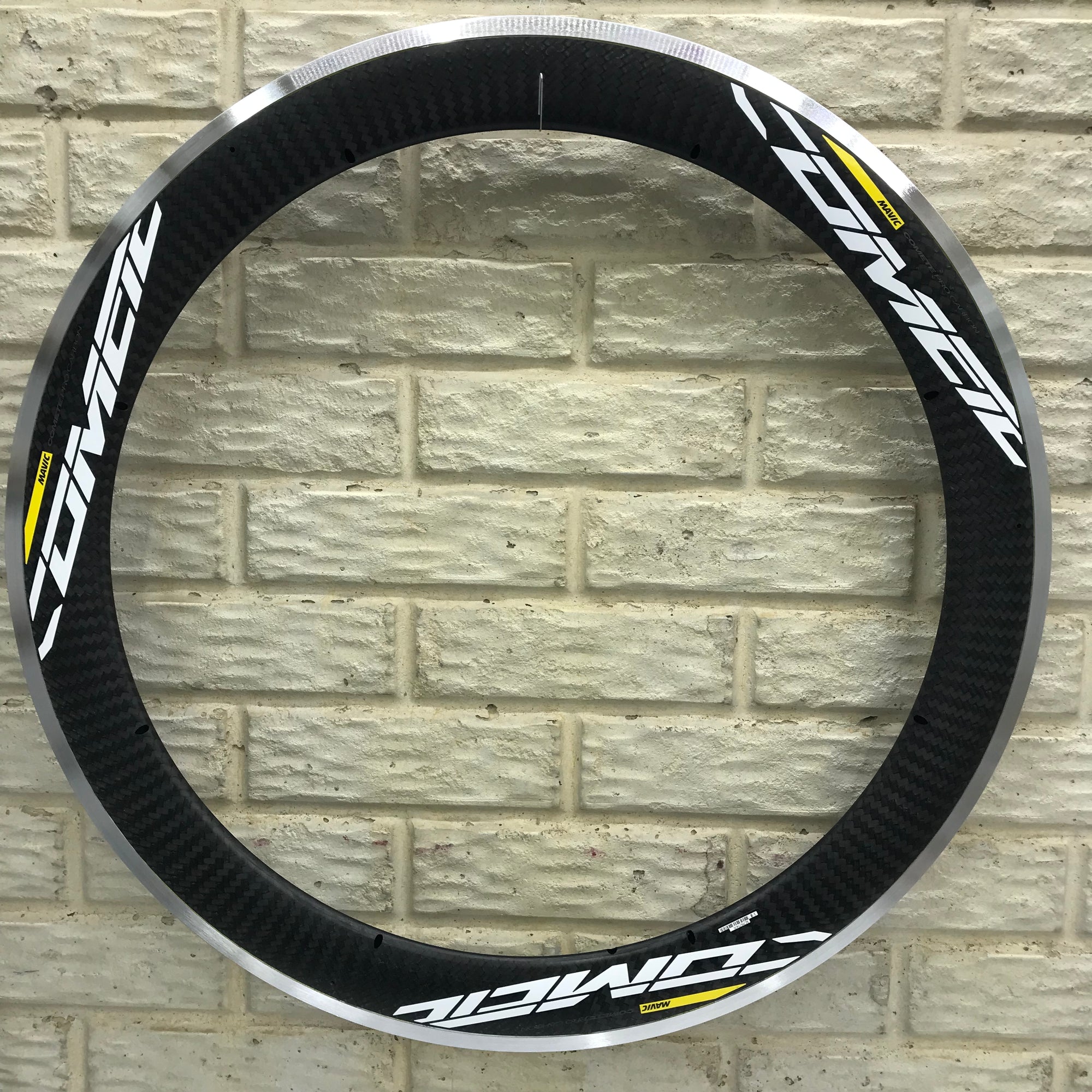 Mavic Comete Pro Carbon Front Rim 2018+ - V2732010