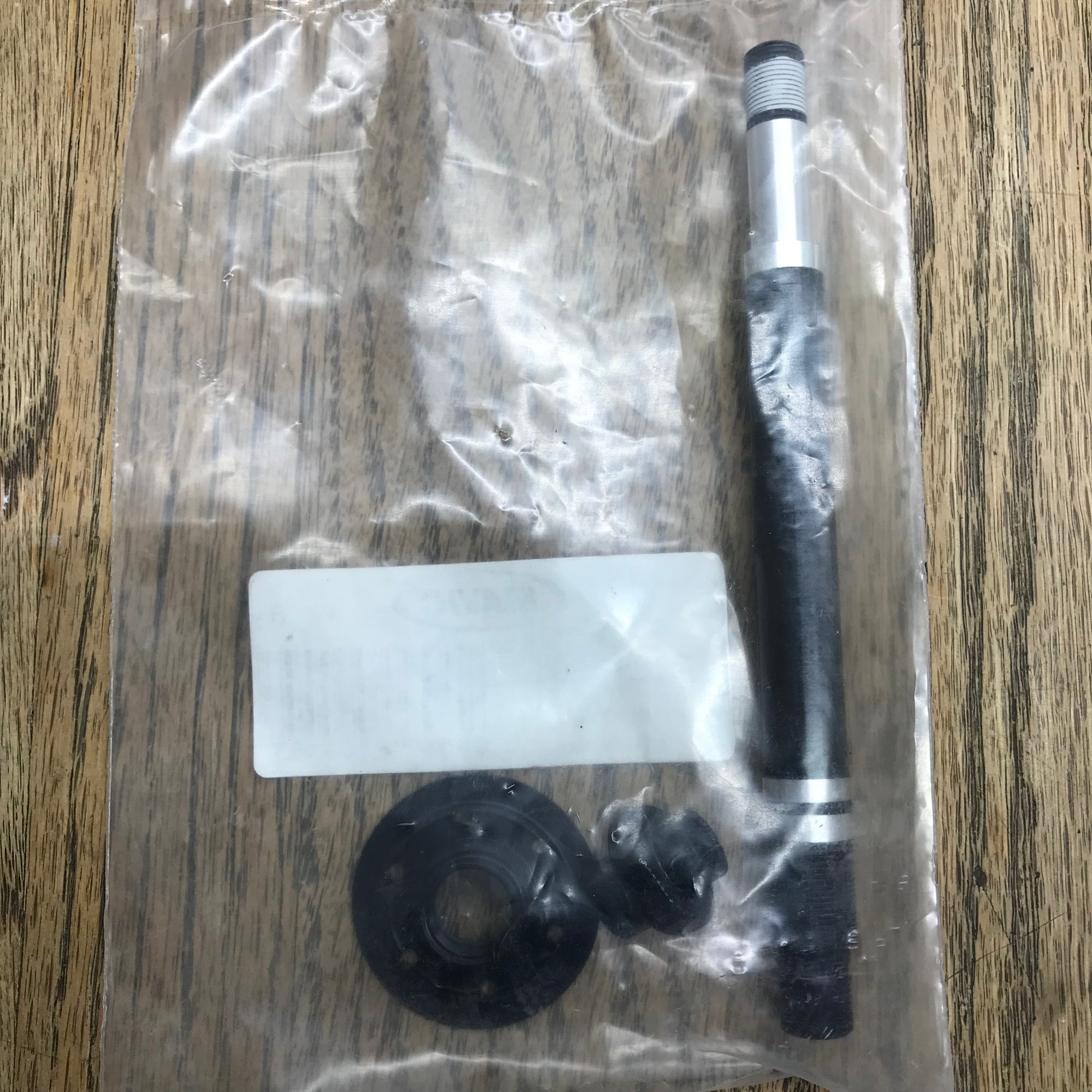 Mavic Rear Axle Assembly Ksyrium SLR/R-SYS - 32999901/V2250201