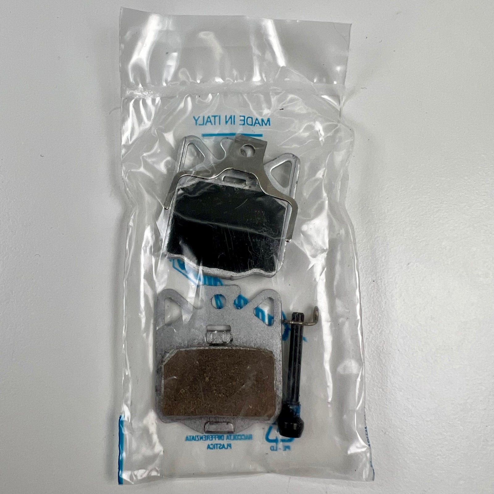 Campagnolo DB-410 Organic Disc Brake Pads-Resin Compound