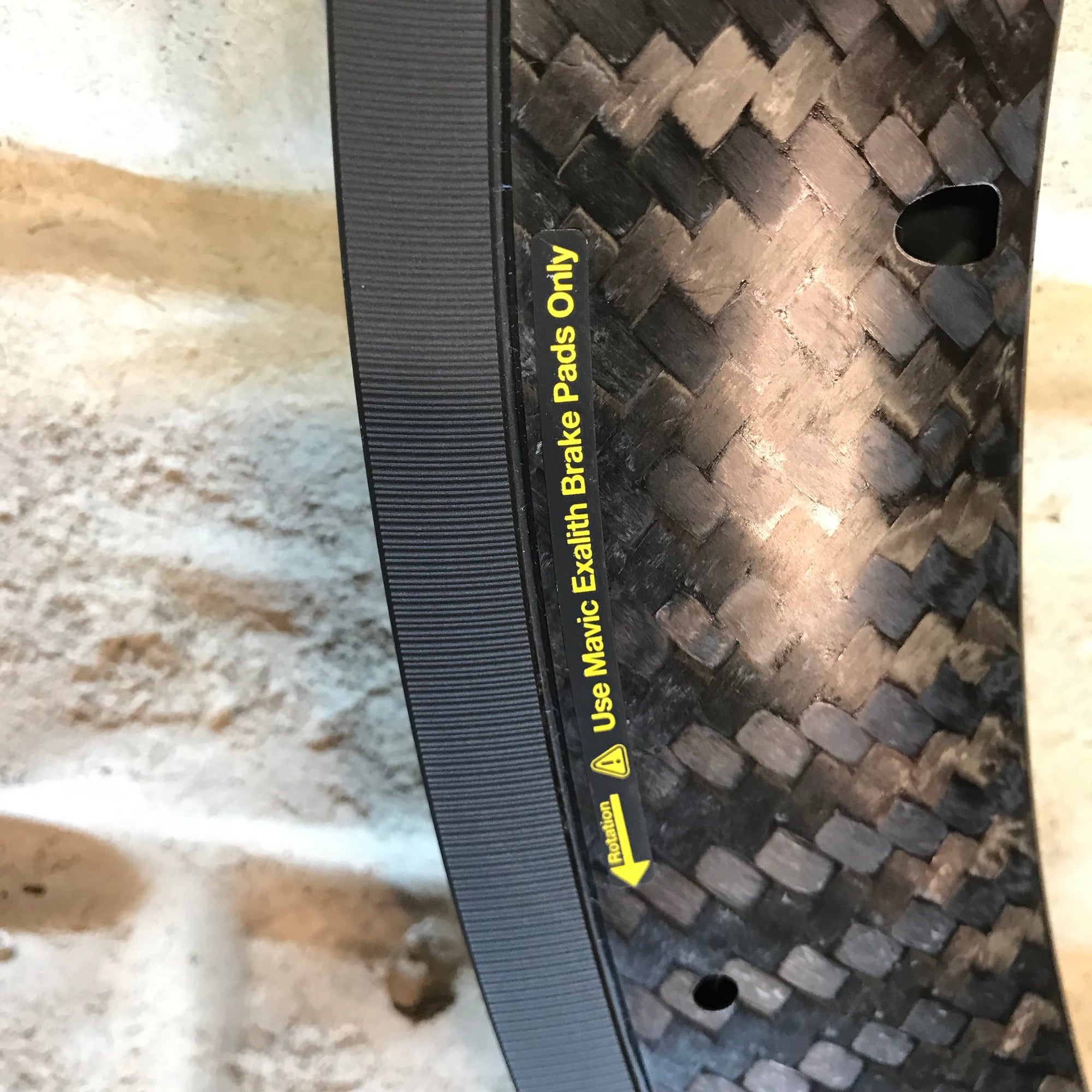 Mavic carbon exalith sales
