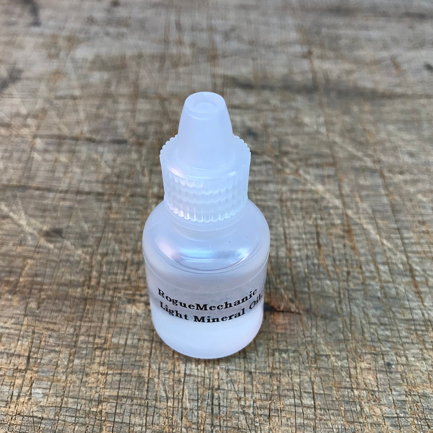 Light Mineral Oil for Mavic Freehub 10ml Light Mineral Oil for Mavic Freehub 10ml